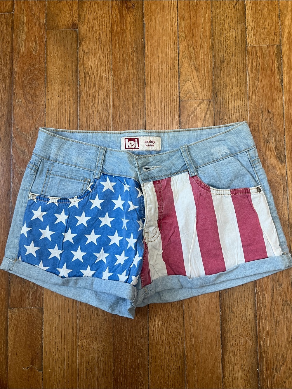 Women’s Fourth of July denim short
